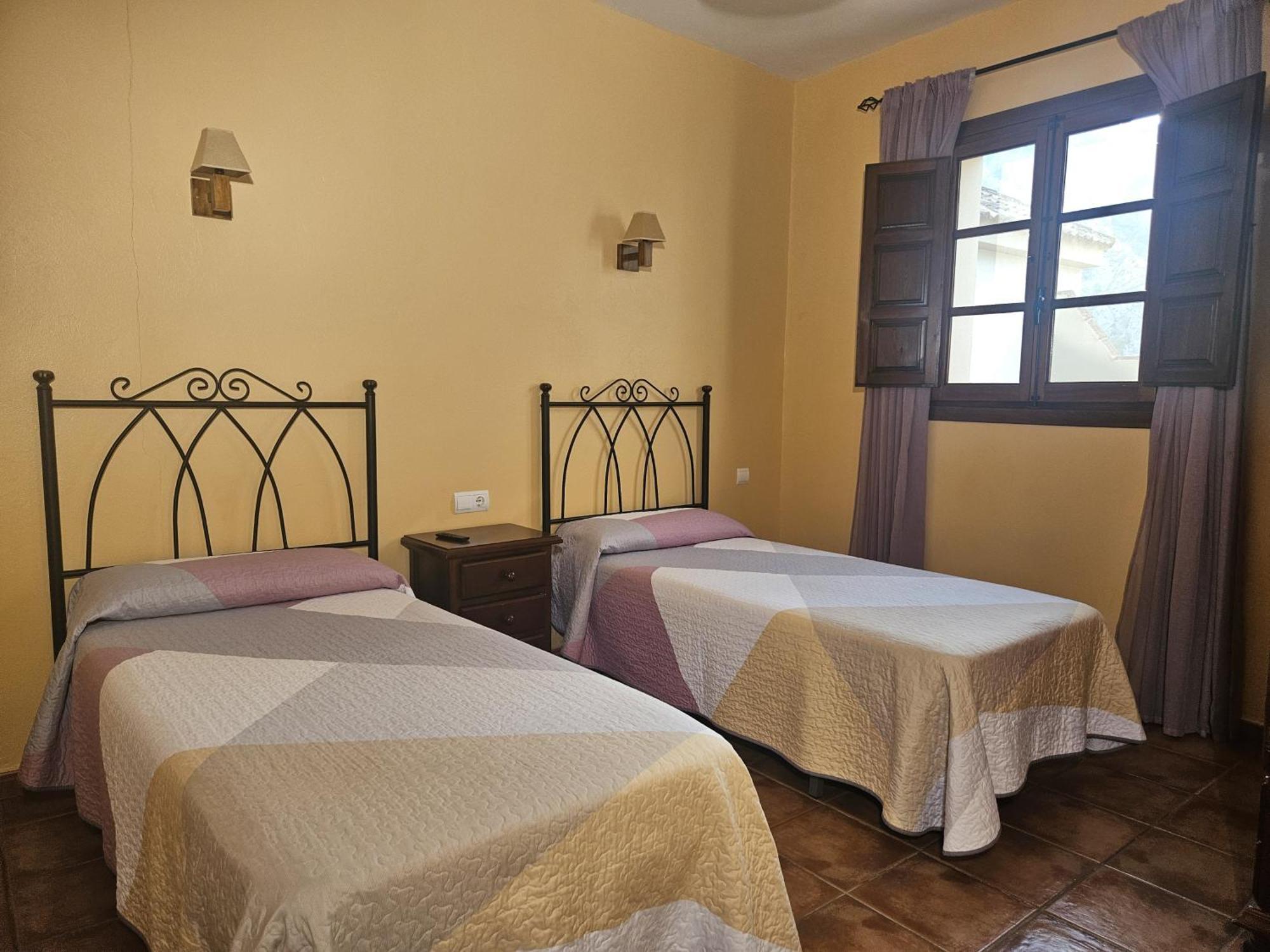 Casa de Férias Casitas Cueva Del Gato *