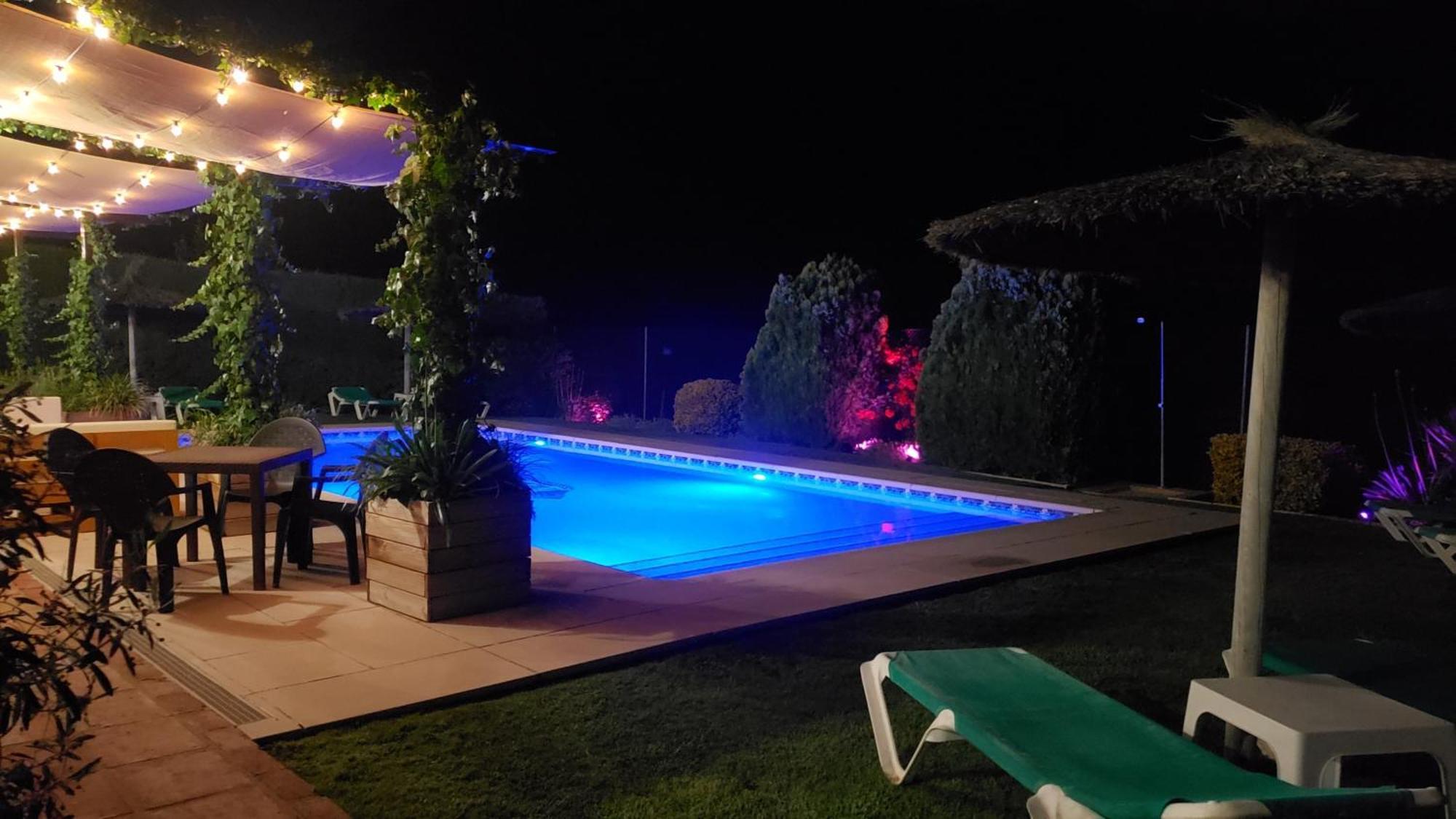 Casitas Cueva Del Gato Holiday home Benaojan